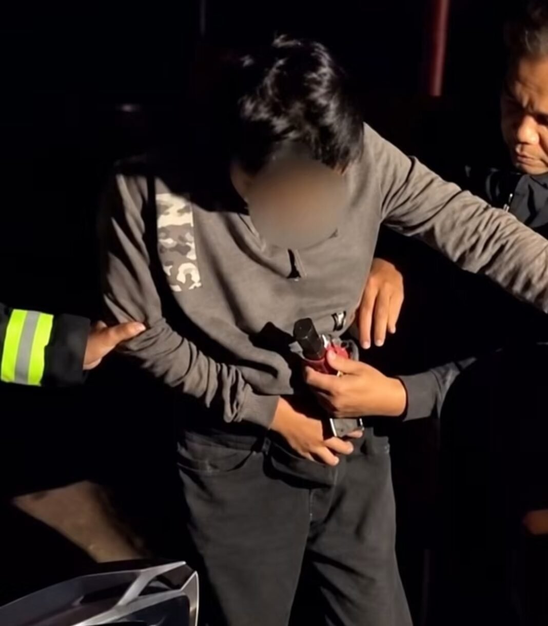 Dua yang masih status pelajar diamankan polisi,kedapatan membawa Clurit